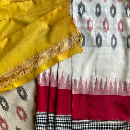 Ikkat Halfwhite Handloom Saree