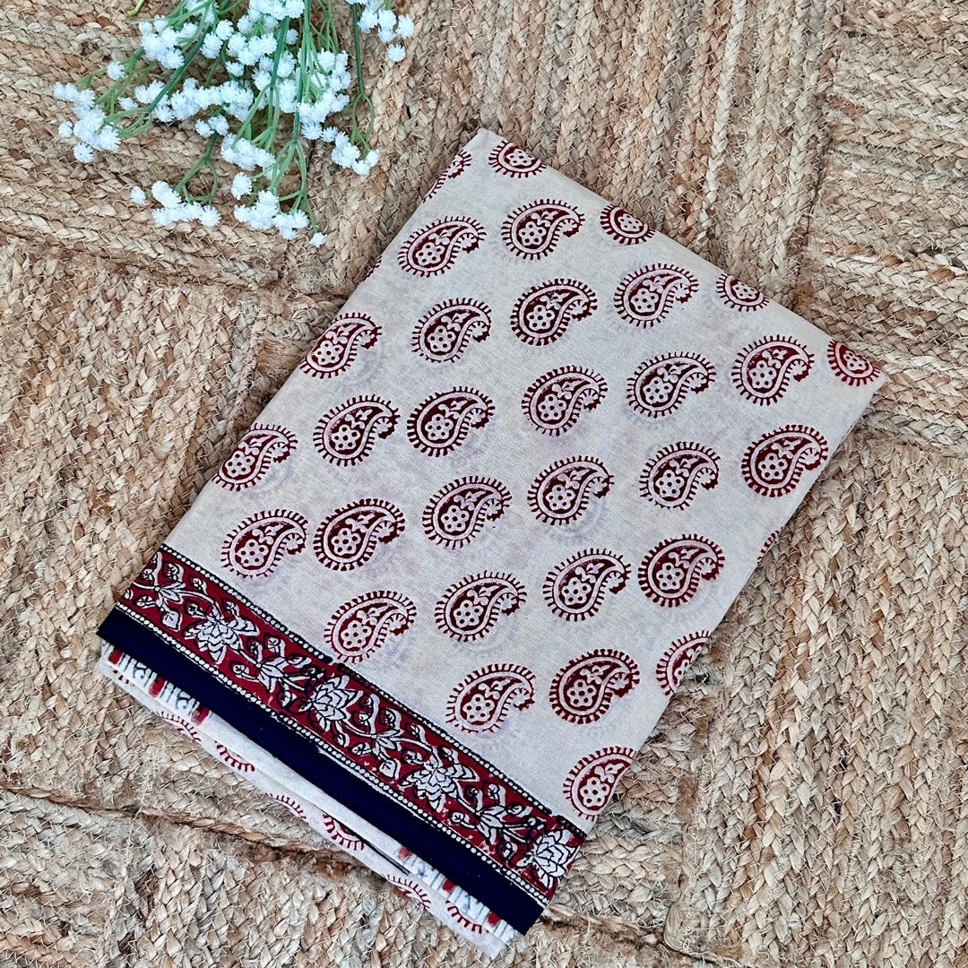 Mulmul Beige Saree