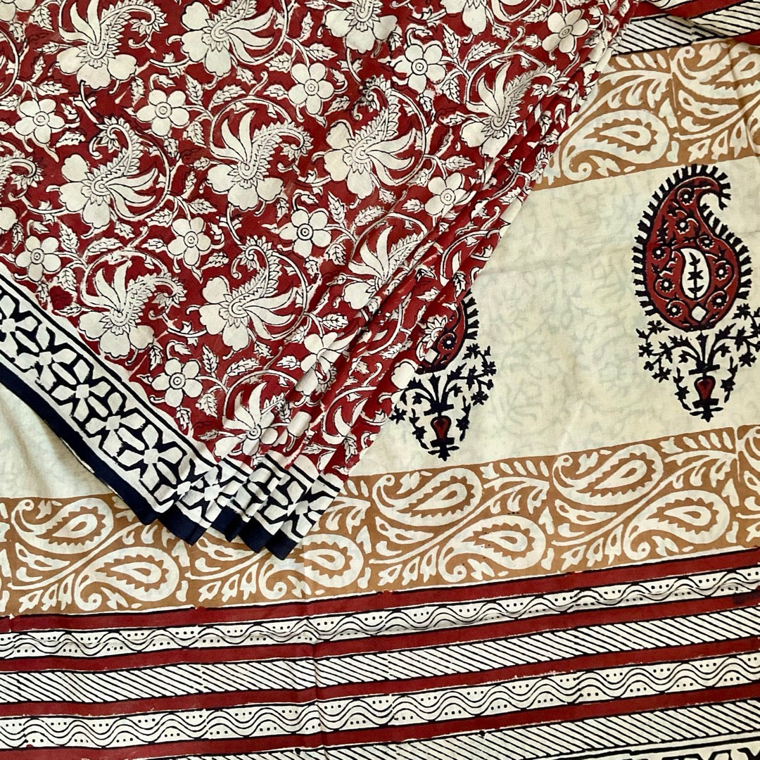 Mulmul Maroon Saree