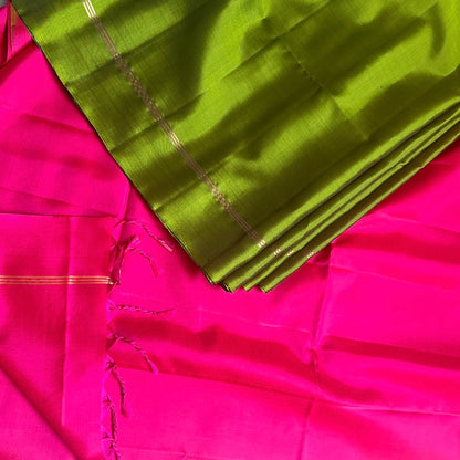 Nalina O.Green Soft Silk Saree - SSD15