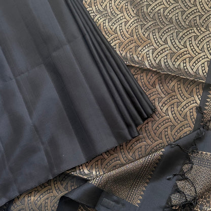 Nalina Black Soft Silk Saree - SSD09